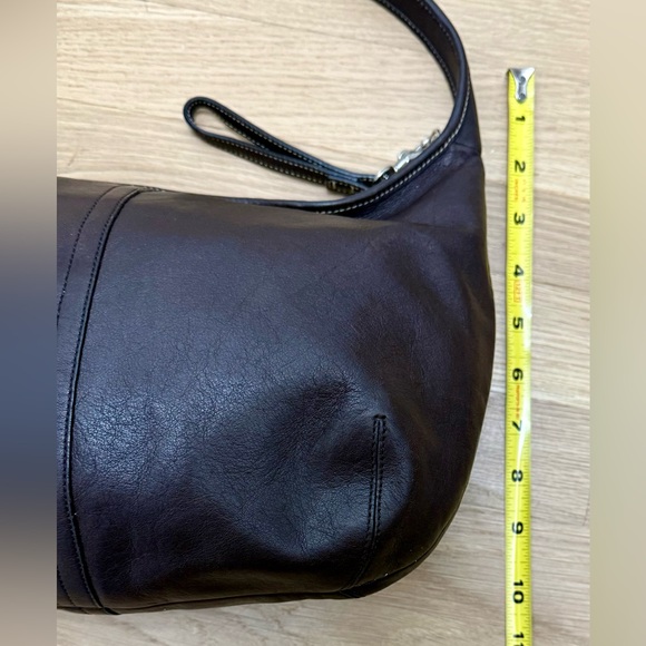 Vintage Coach Ergo/Soho Leather Hobo Shoulder
Bag - Picture 15 of 16